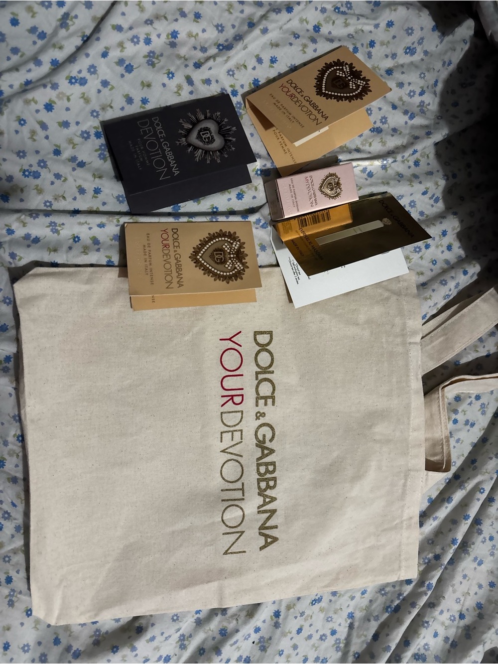 Dolce & Gabbana Natural Canvas Tote with samples
